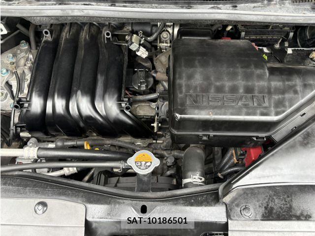 Nissan SERENA 2014-02 8831517-9