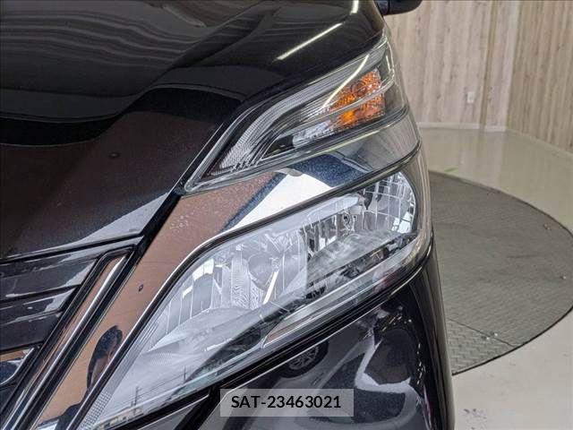 Nissan SERENA 2022-08 8831488-21