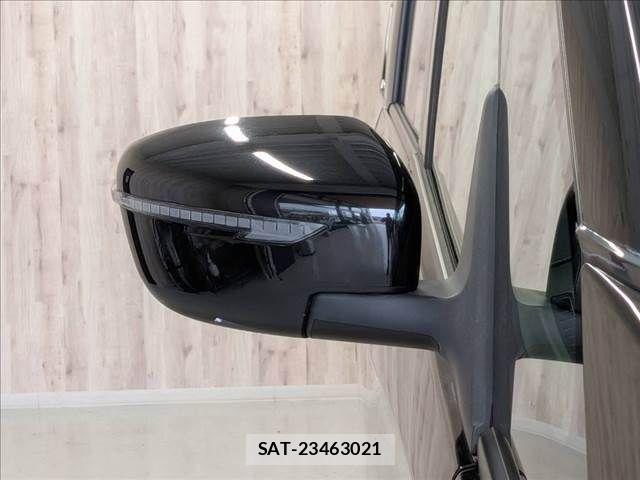 Nissan SERENA 2022-08 8831488-24