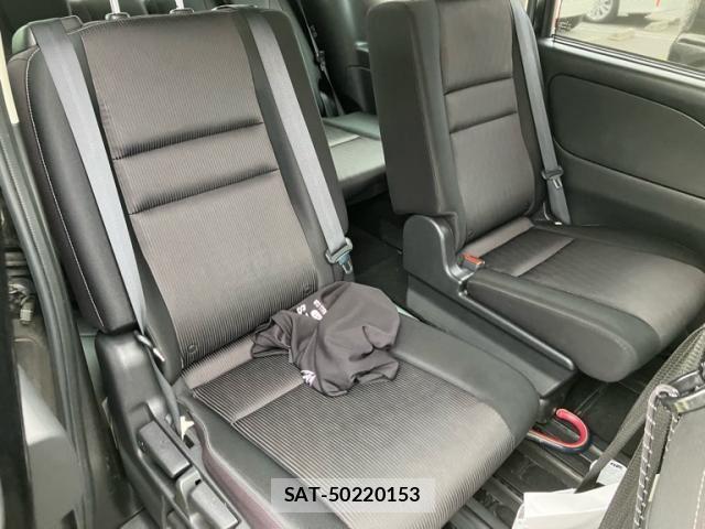 Nissan SERENA 2017-02 8831507-11