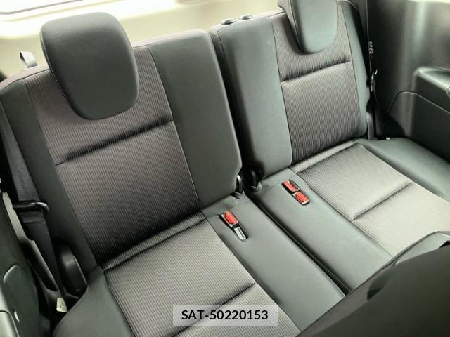 Nissan SERENA 2017-02 8831507-12