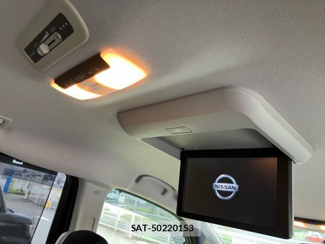 Nissan SERENA 2017-02 8831507-15