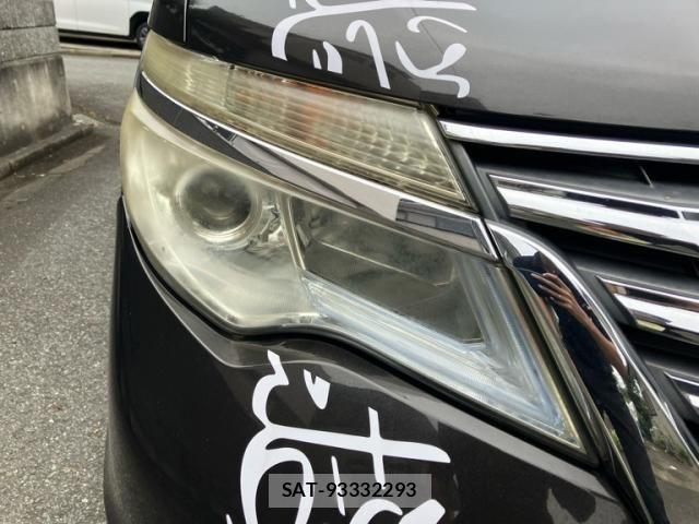 Nissan SERENA 2014-03 8831524-9