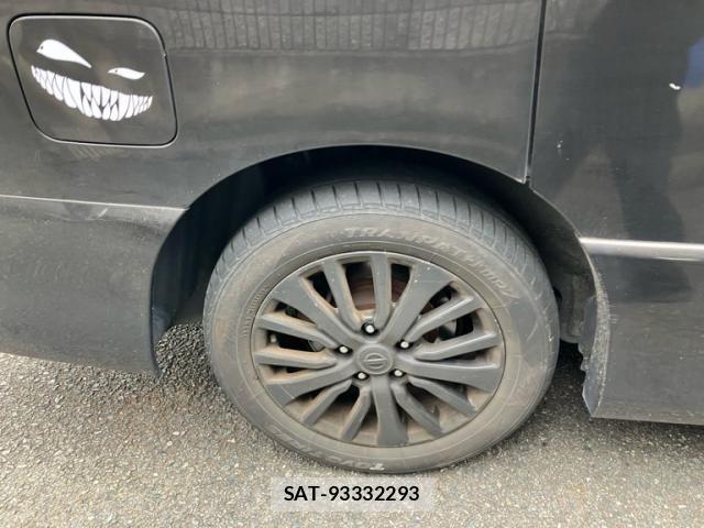 Nissan SERENA 2014-03 8831524-11