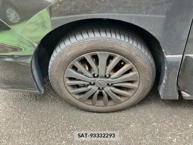 Nissan SERENA 2014-03 8831524-13