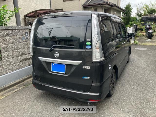 Nissan SERENA 2014-03 8831524-3