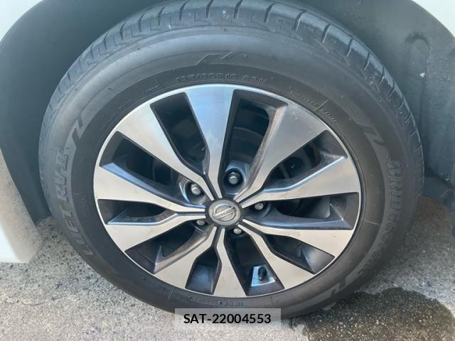 Nissan SERENA 2017-11 8831506-9