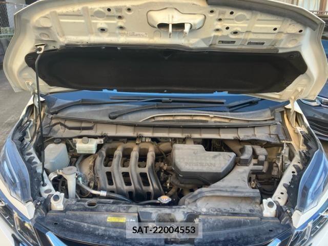 Nissan SERENA 2017-11 8831506-13