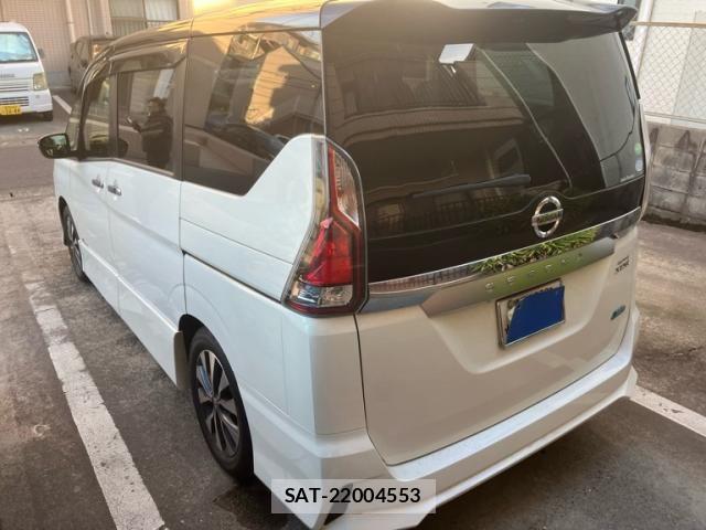 Nissan SERENA 2017-11 8831506-4