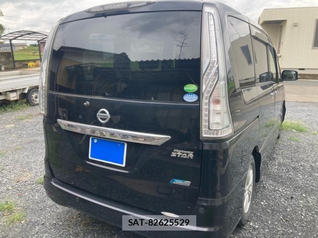Nissan SERENA 2015-07 8831525-3