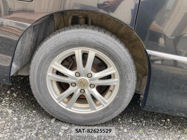 Nissan SERENA 2015-07 8831525-6