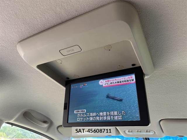 Nissan SERENA 2016-06 8831500-13