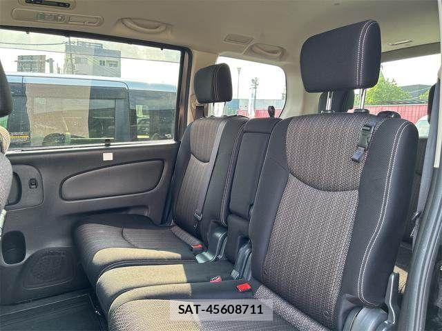 Nissan SERENA 2016-06 8831500-16