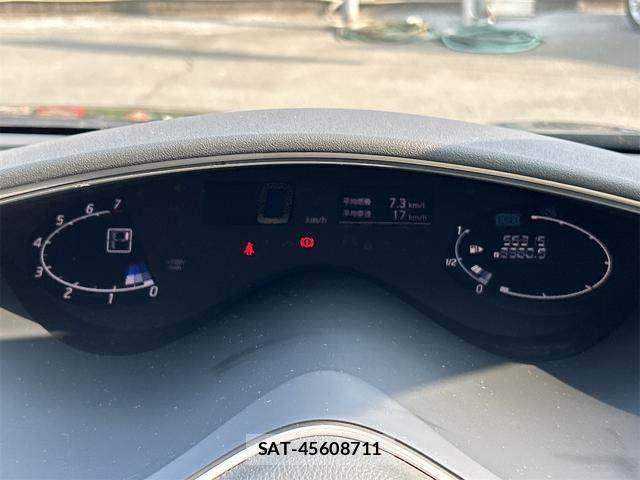Nissan SERENA 2016-06 8831500-19