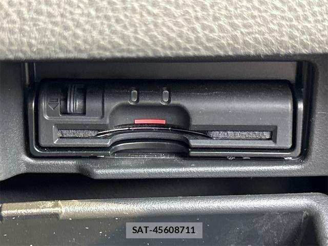 Nissan SERENA 2016-06 8831500-20