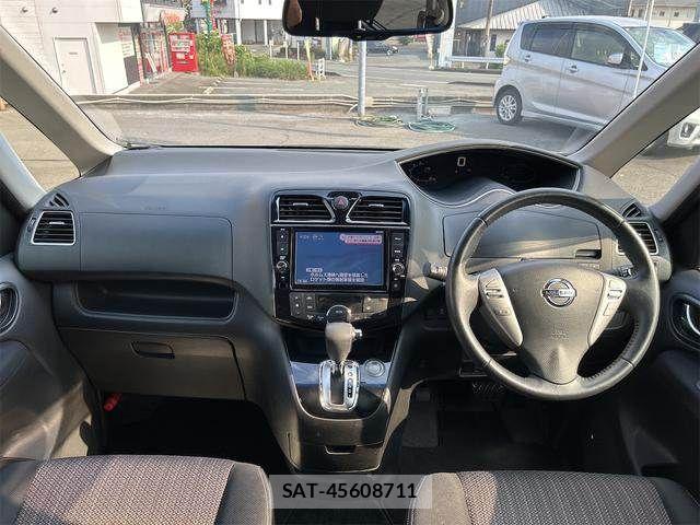 Nissan SERENA 2016-06 8831500-8