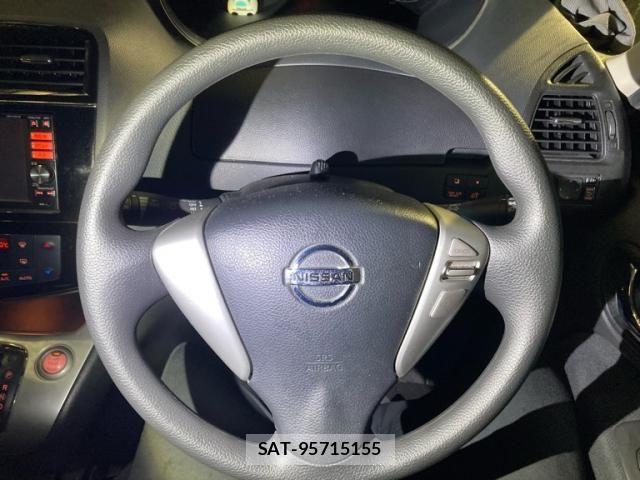 Nissan SERENA 2014-03 8831509-11