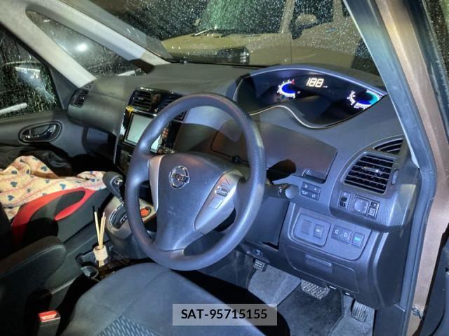 Nissan SERENA 2014-03 8831509-8