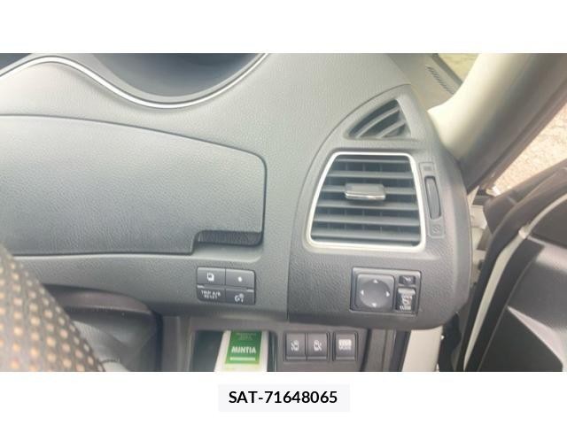 Nissan SERENA 2013-03 8831527-12
