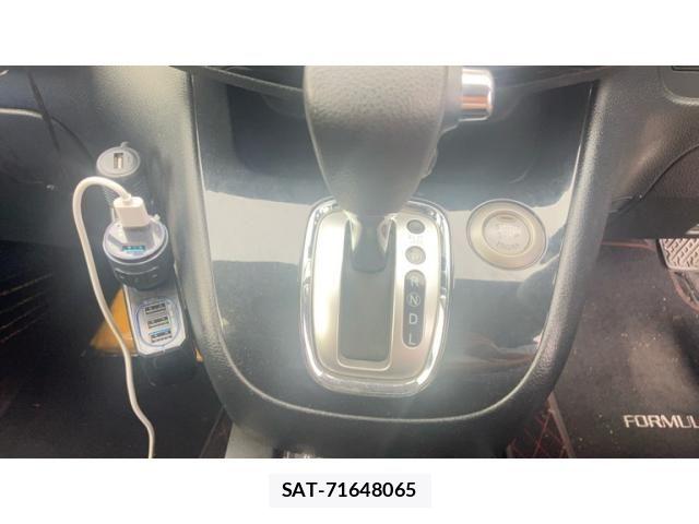 Nissan SERENA 2013-03 8831527-19