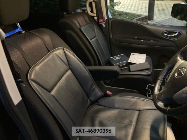 Nissan SERENA 2013-09 8831523-5