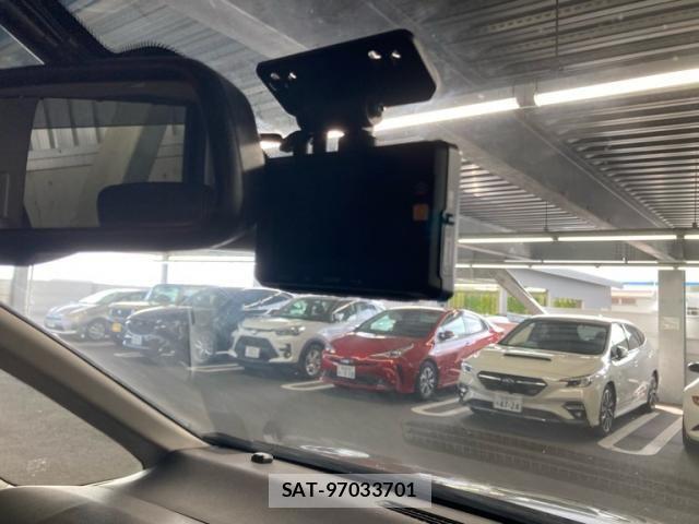Nissan SERENA 2016-05 8831520-20