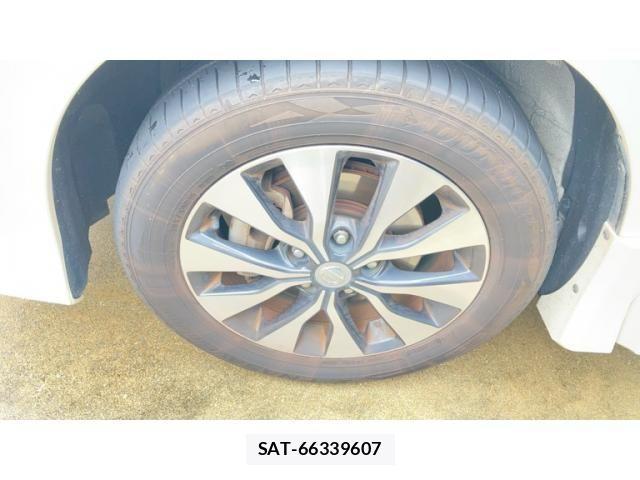 Nissan SERENA 2018-11 8831503-3