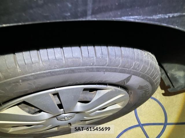 Nissan SERENA 2013-08 8831516-12