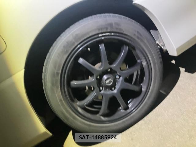 Nissan SERENA 2014-01 8831522-9