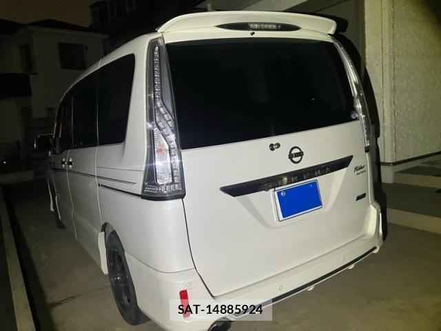 Nissan SERENA 2014-01 8831522-4