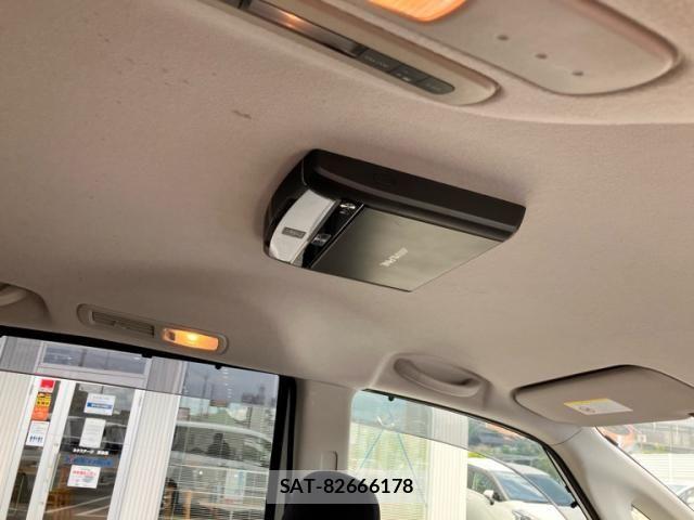 Nissan SERENA 2013-03 8831529-15