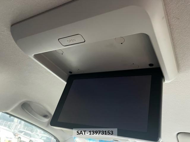 Nissan SERENA 2015-12 8850615-14