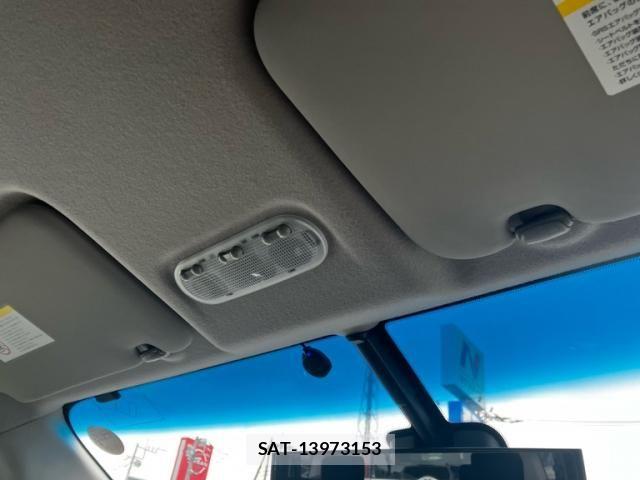 Nissan SERENA 2015-12 8850615-20