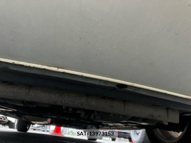 Nissan SERENA 2015-12 8850615-5