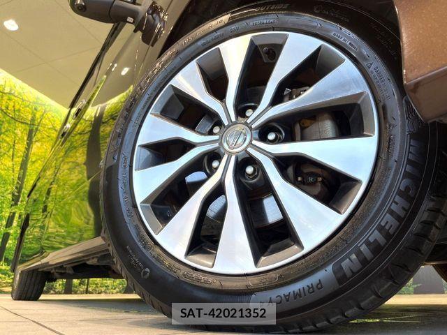 Nissan SERENA 2016-11 8849944-13
