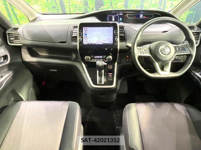 Nissan SERENA 2016-11 8849944-1