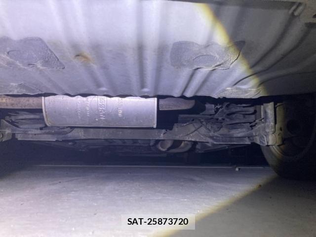 Nissan SERENA 2014-01 8850617-5
