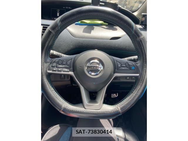 Nissan SERENA 2017-04 8849911-14