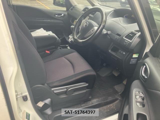 Nissan SERENA 2013-04 8850618-14