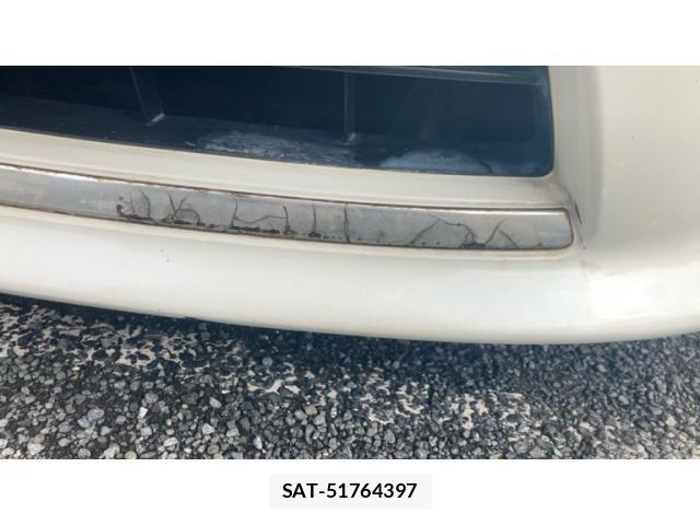 Nissan SERENA 2013-04 8850618-27