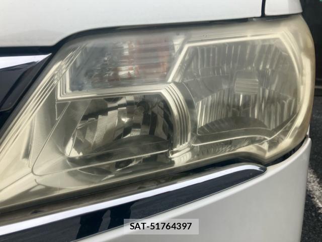 Nissan SERENA 2013-04 8850618-2