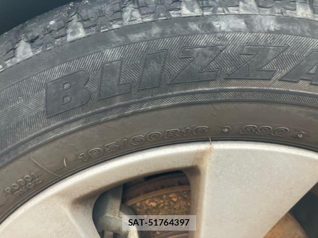 Nissan SERENA 2013-04 8850618-8