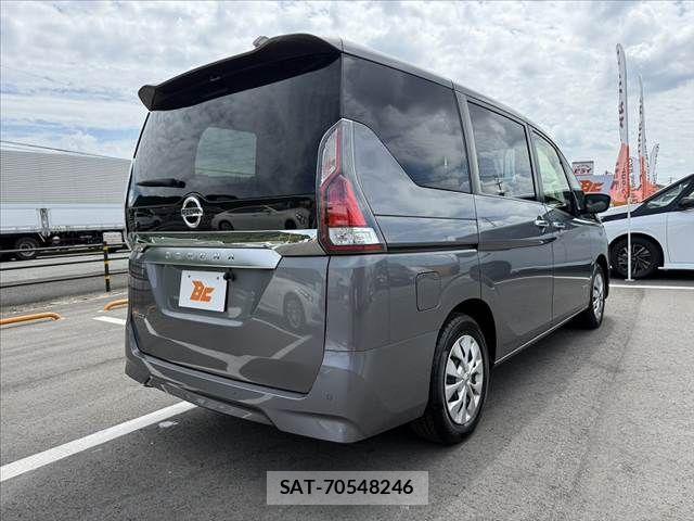 Nissan SERENA 2022-08 8850002-12