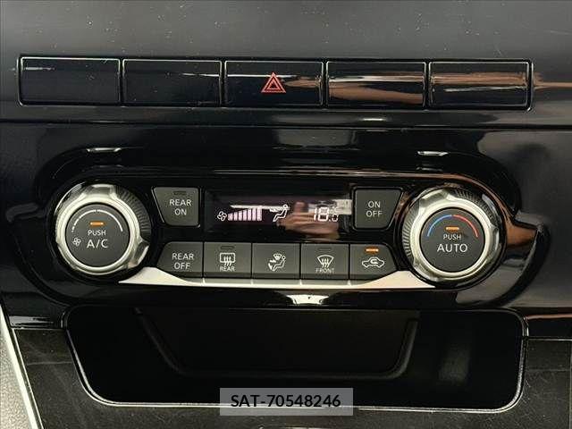 Nissan SERENA 2022-08 8850002-25