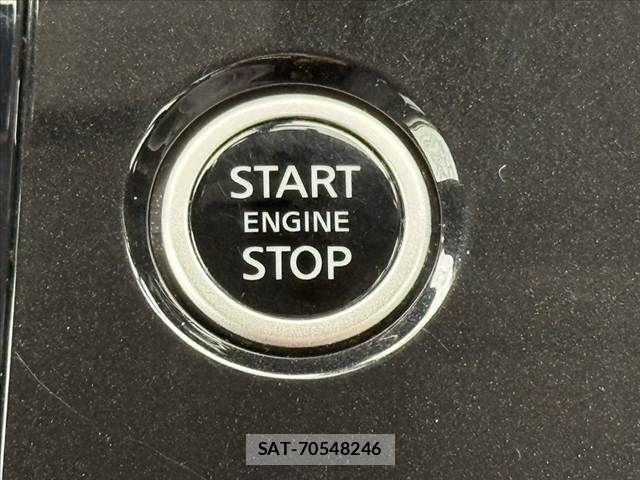 Nissan SERENA 2022-08 8850002-27