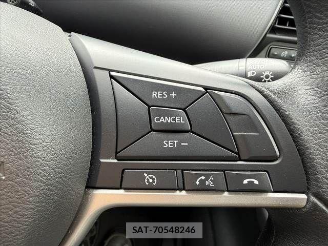 Nissan SERENA 2022-08 8850002-29