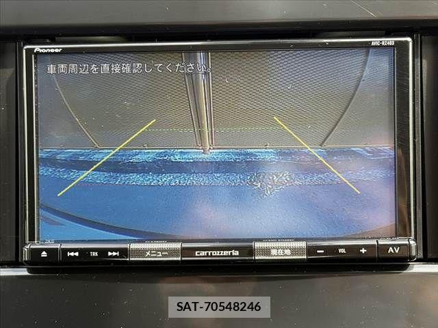 Nissan SERENA 2022-08 8850002-3