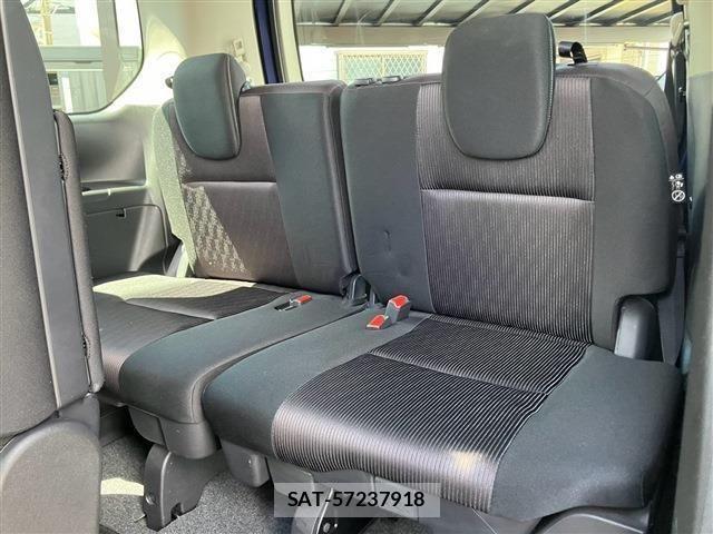Nissan SERENA 2016-12 8849976-13