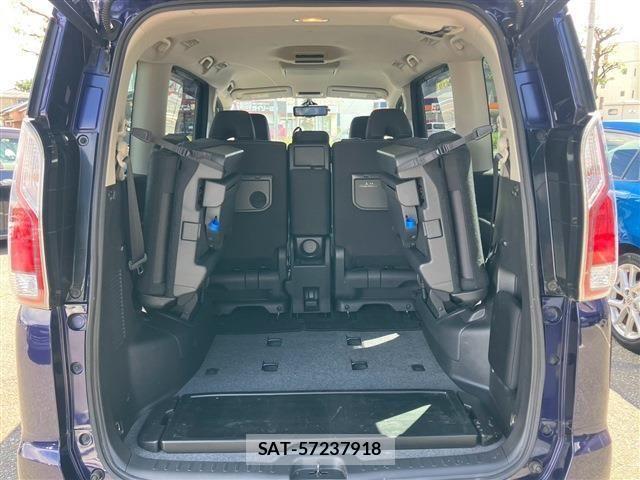 Nissan SERENA 2016-12 8849976-15