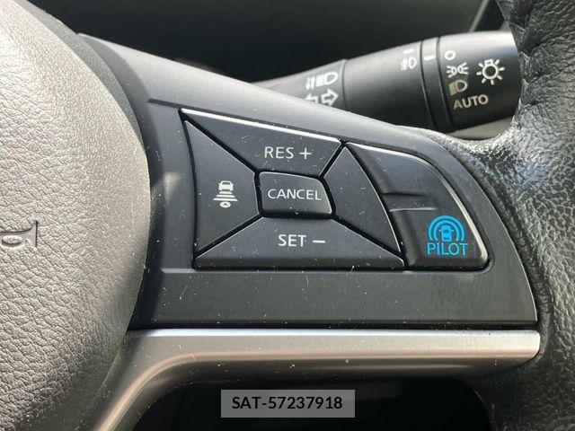Nissan SERENA 2016-12 8849976-25